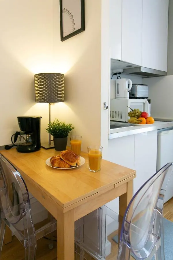 Parmentier - Republique Studio City Apartment Paris